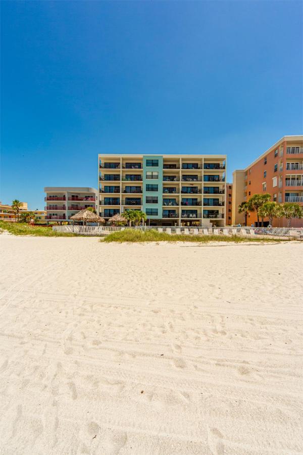 301 Sandy Shores Condos St. Pete Beach Buitenkant foto