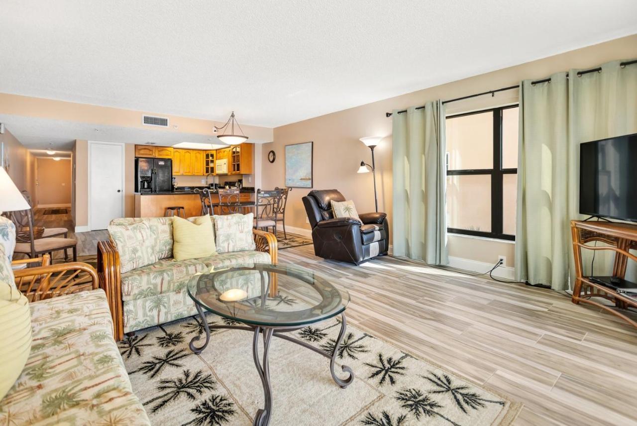 301 Sandy Shores Condos St. Pete Beach Buitenkant foto