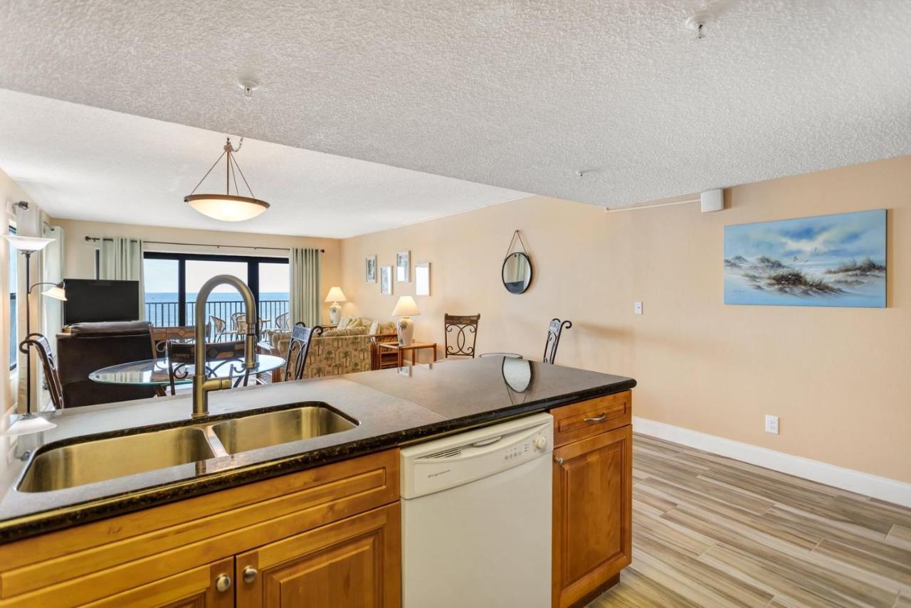 301 Sandy Shores Condos St. Pete Beach Buitenkant foto