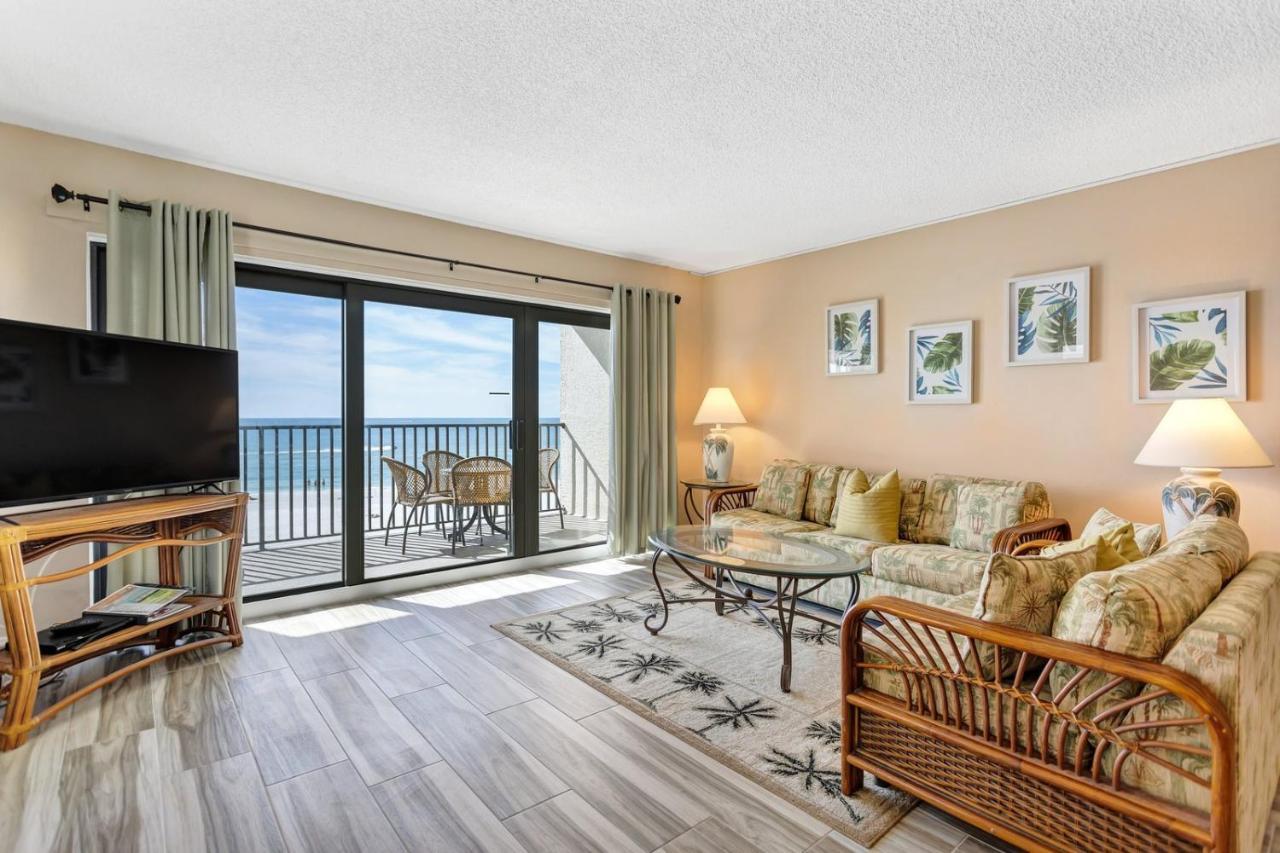 301 Sandy Shores Condos St. Pete Beach Buitenkant foto